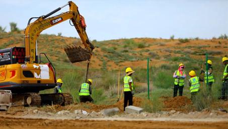 Principais projetos da Enecell: Transformando o deserto com energia fotovoltaica